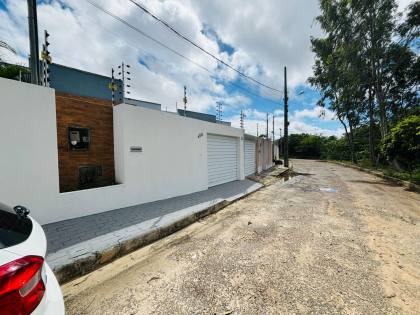 Casa a venda no Residencial Nova Santa Lúcia