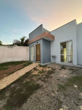 Casa a venda no Residencial Nova Santa Lúcia
