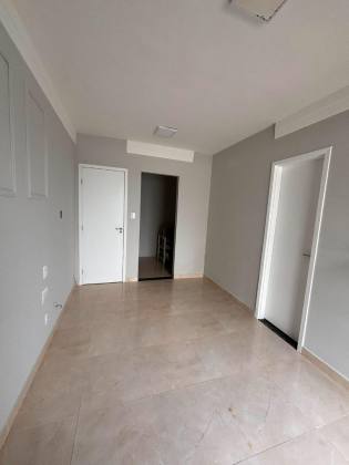 Casa a venda no Residencial Nova Santa Lúcia