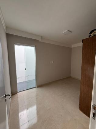 Casa a venda no Residencial Nova Santa Lúcia
