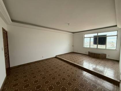 Vendo apartamento no Edifício Simone Beatriz