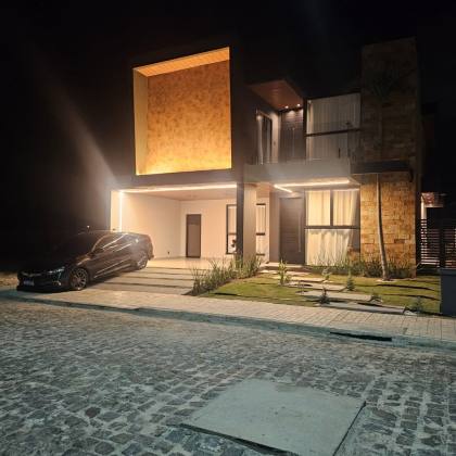 Casa de andar no cond Sol e praia 3/4.