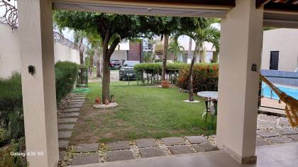 Casa com Piscina no Costa Marina
