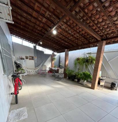 Casa na Aruana (Porteira fechada)