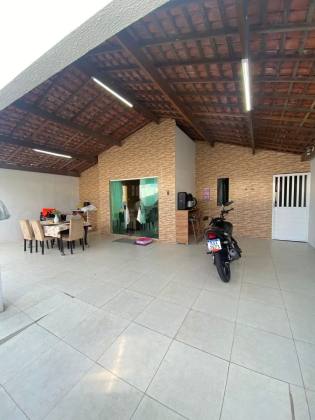 Casa na Aruana