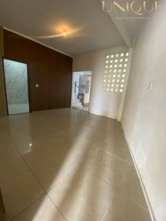 CASA NA RUA RAFAEL DE AGUIAR