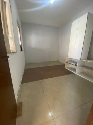 CASA NA RUA RAFAEL DE AGUIAR