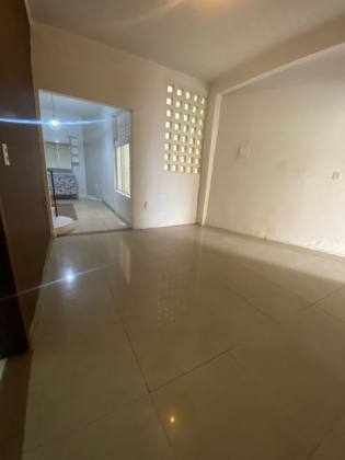 CASA NA RUA RAFAEL DE AGUIAR