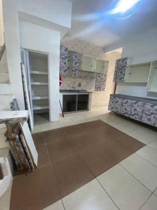 CASA NA RUA RAFAEL DE AGUIAR