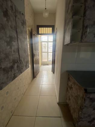CASA NA RUA RAFAEL DE AGUIAR