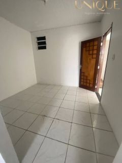 CASA NA RUA RAFAEL DE AGUIAR