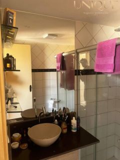 Arte Viva 3/4 em frente a Unit