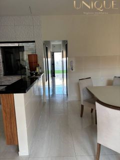 Oportunidade na Aruana - Linda casa