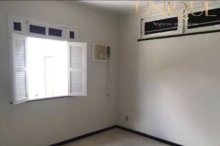 Casa 3/4 suíte em Avenida