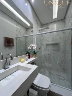 CASA DE ALTO PADRÃO A 200M DA ORLA