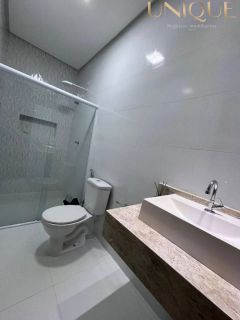 CASA DE ALTO PADRÃO A 200M DA ORLA