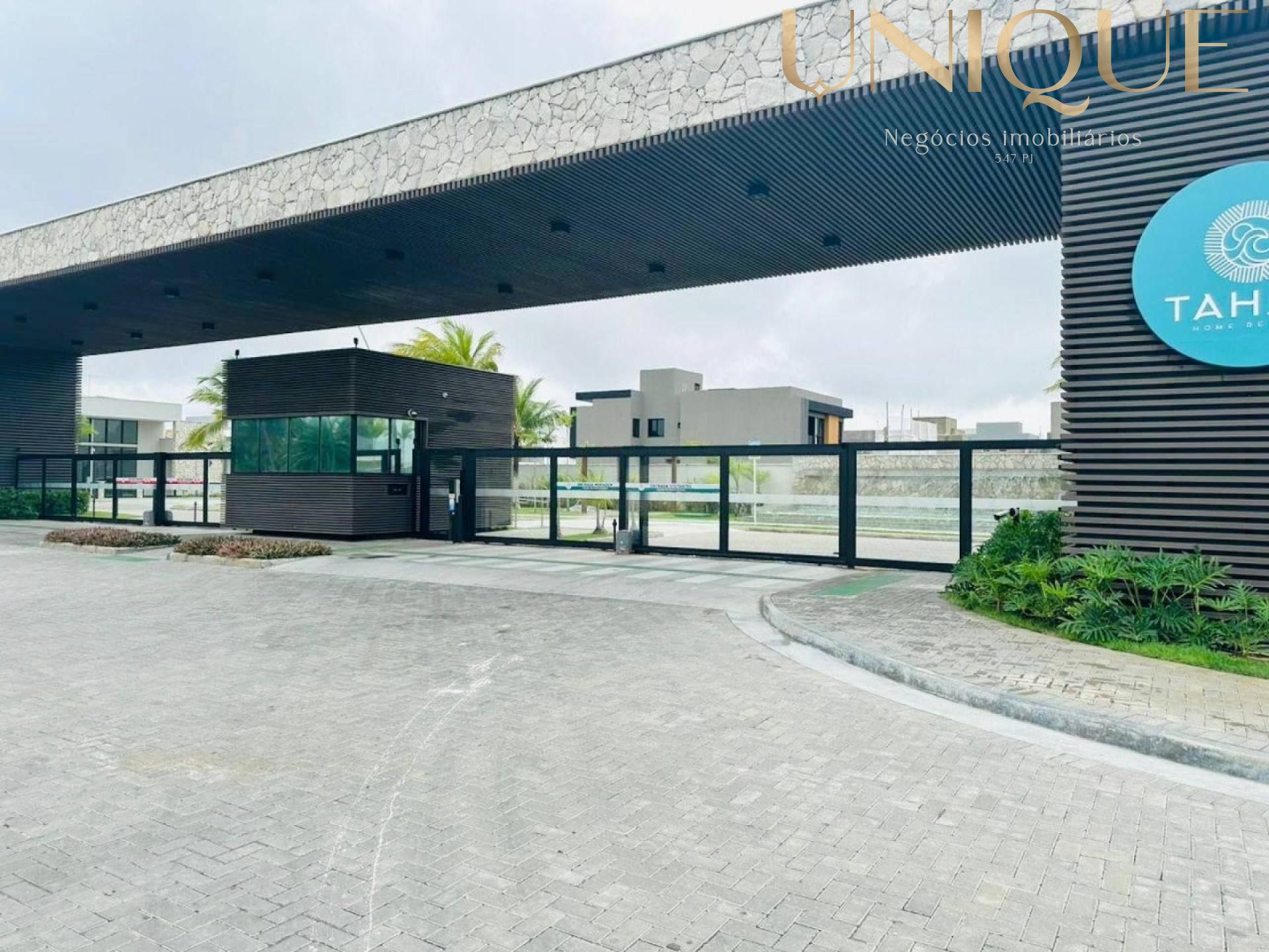 CONDOMÍNIO TAHAA HOME RESORT