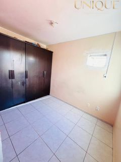 Apartamento no Bairro Jabotiana - Cond. Vitória Régia