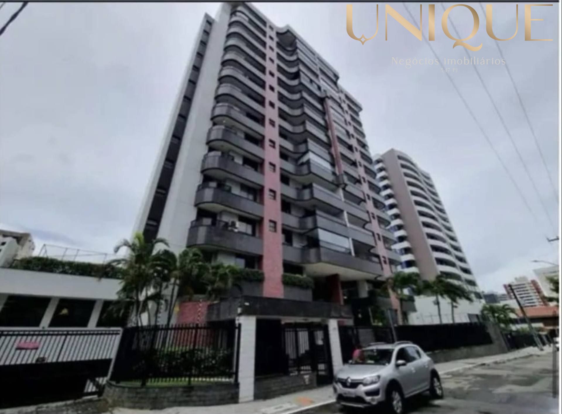 Apartamento no Edifício  Helder Câmara