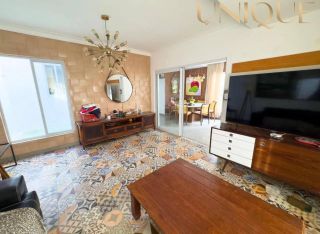 Excelente Casa no Condomínio Dermeval Mattos