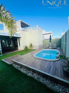 Belíssima casa próximo a Praia