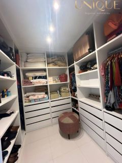 Belíssima casa próximo a Praia