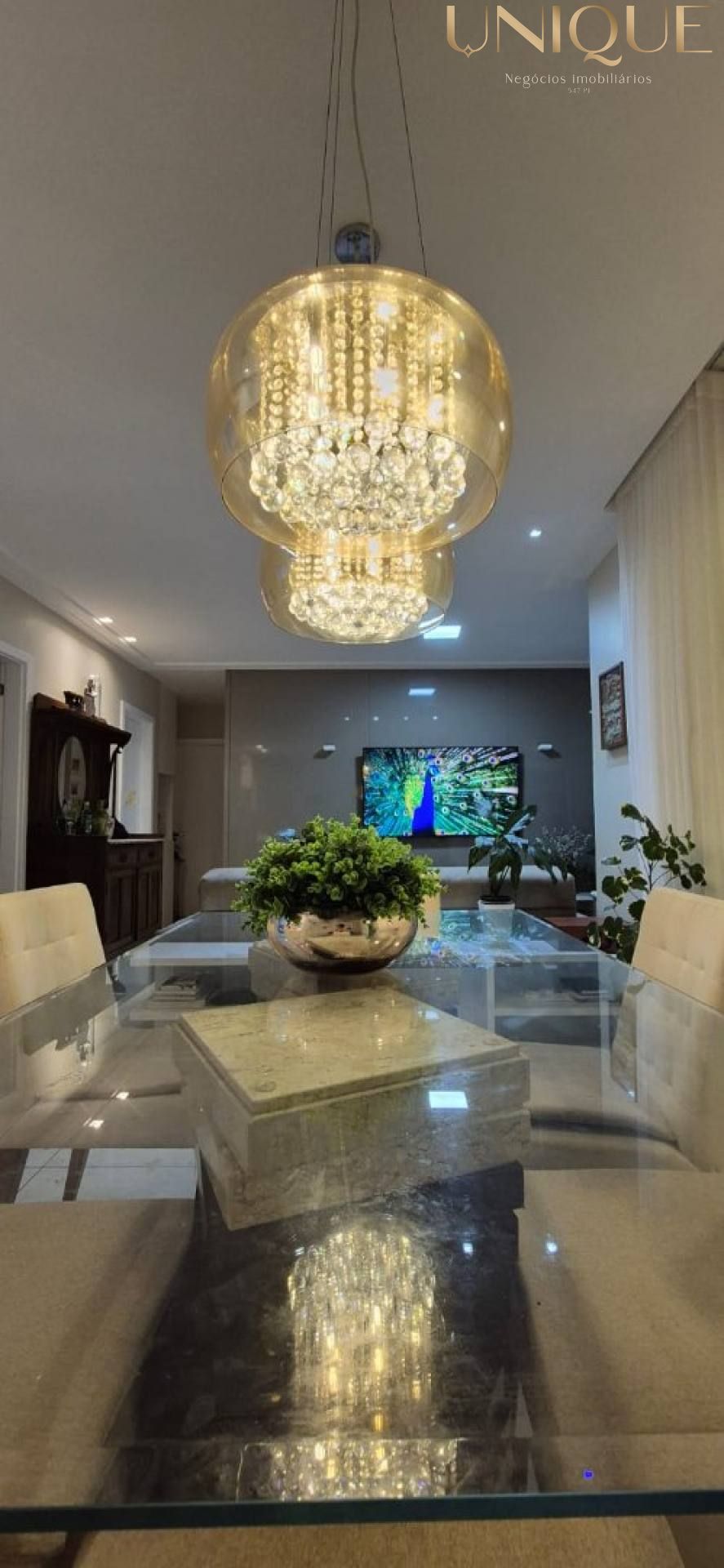 Oportunidade!! Apartamento 107m2 reformado e localização impar!!