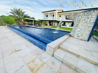 Mansão de Frente ao Rio