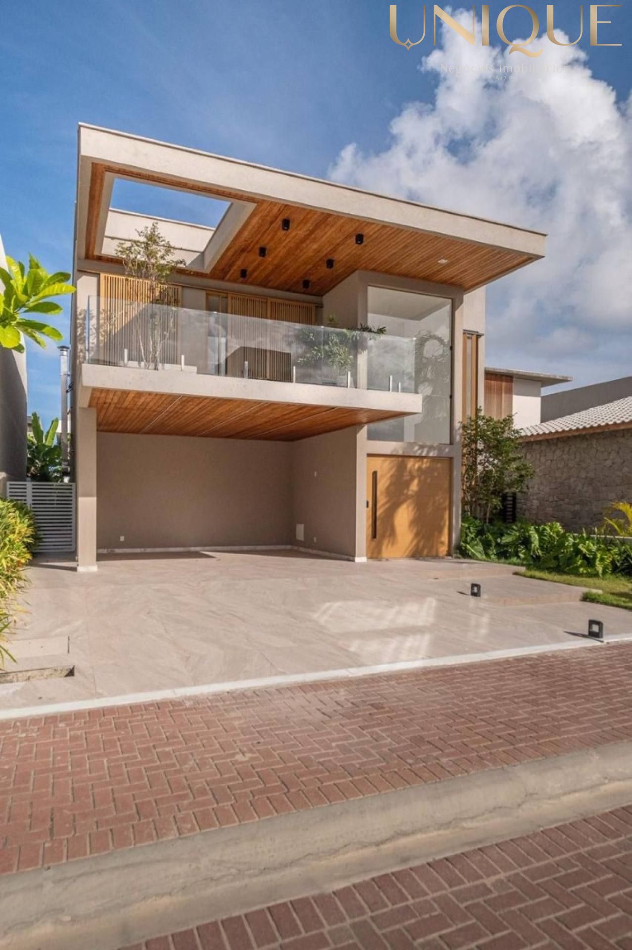 Excelente casa à venda no condomínio Maui