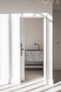 Excelente casa à venda no condomínio Maui