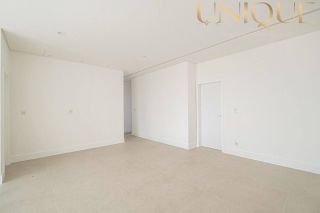 Excelente casa à venda no condomínio Maui