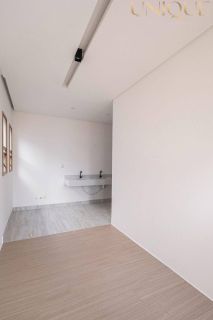 Excelente casa à venda no condomínio Maui