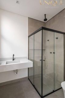 Excelente casa à venda no condomínio Maui