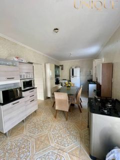 Casa a menos de 3 minutos da Orla de Atalaia