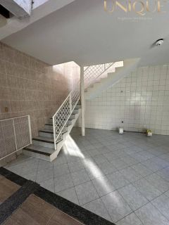 Casa Para Vender com 4 quartos 1 suítes no bairro Aeroporto em Aracaju