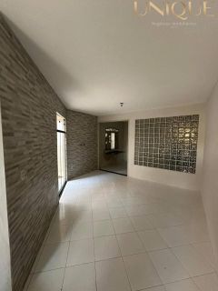 Casa Para Vender com 4 quartos 1 suítes no bairro Aeroporto em Aracaju