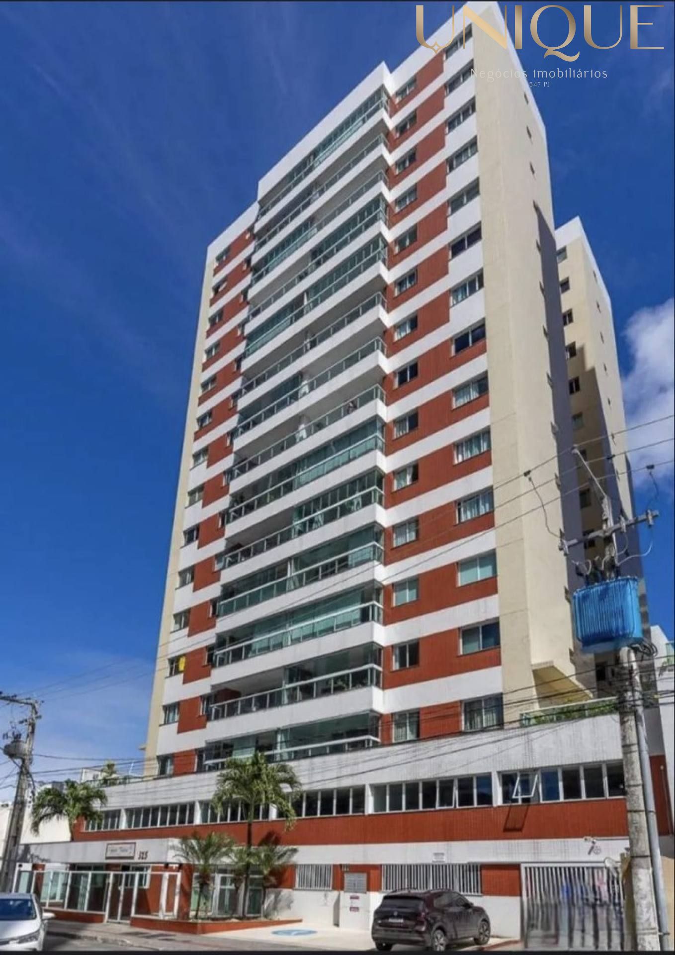 Apartamento no condomínio  L'essence no Bairro Jardins