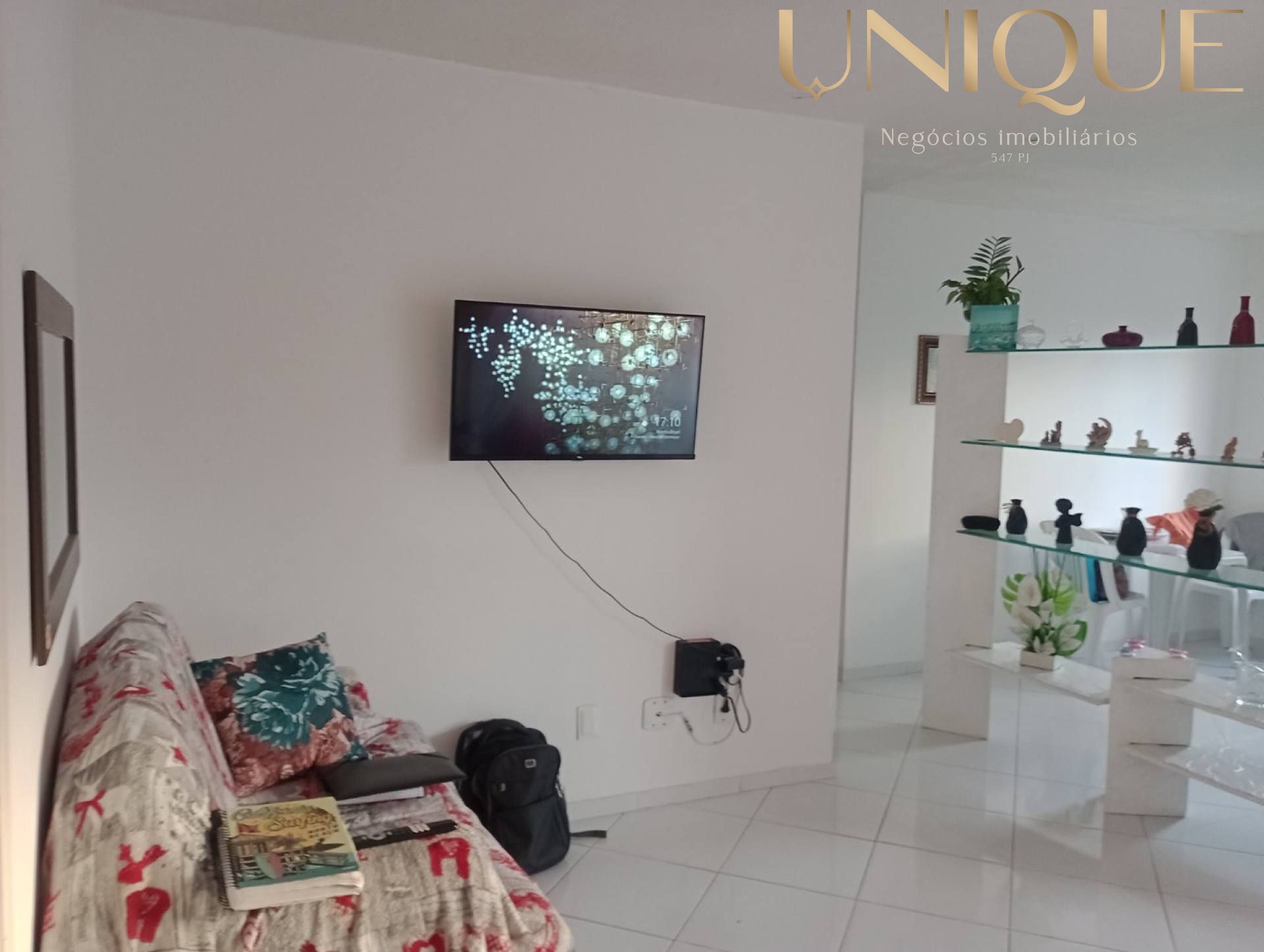 Condomínio Manhattan na Coroa do Meio