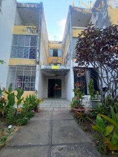 Condomínio Manhattan na Coroa do Meio