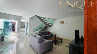 Linda casa na Aruana - Lot. Aquarius