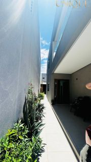 Linda casa na Aruana - Lot. Aquarius