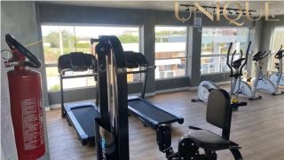 Ap. 2/4 (Suíte) - Andar Alto e Sombra - Porto Sollare