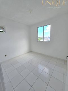 Apartamento com 2 Quartos no Residencial Jaime Norberto.