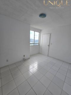 Apartamento com 2 Quartos no Residencial Jaime Norberto.