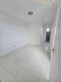Apartamento com 2 Quartos no Residencial Jaime Norberto.