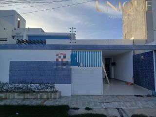 Excelente casa com 3 quartos, sendo um suíte e 2 vagas de garagens na Aruana.