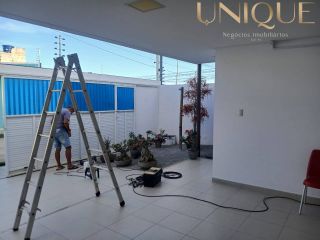 Excelente casa com 3 quartos, sendo um suíte e 2 vagas de garagens na Aruana.