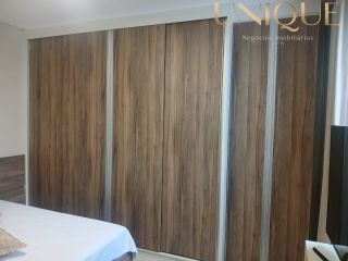 Excelente casa com 3 quartos, sendo um suíte e 2 vagas de garagens na Aruana.