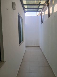 Excelente casa com 3 quartos, sendo um suíte e 2 vagas de garagens na Aruana.