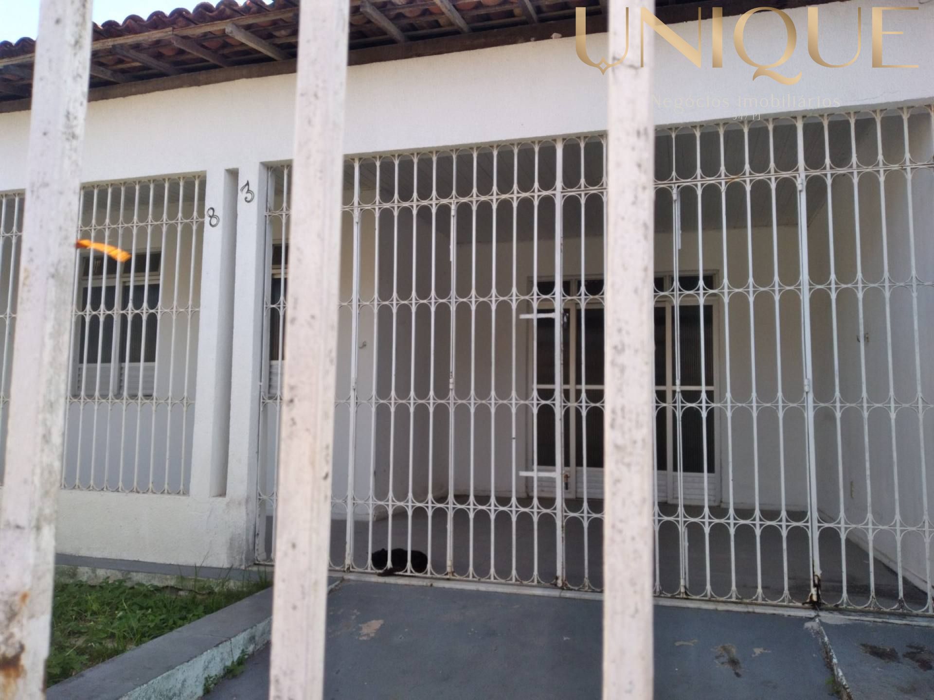 Ótimo casa no Conjunto João Alves